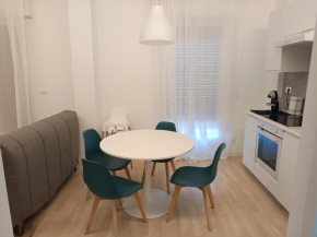 Accogliente Bilocale -parcheggio privato- San Remo